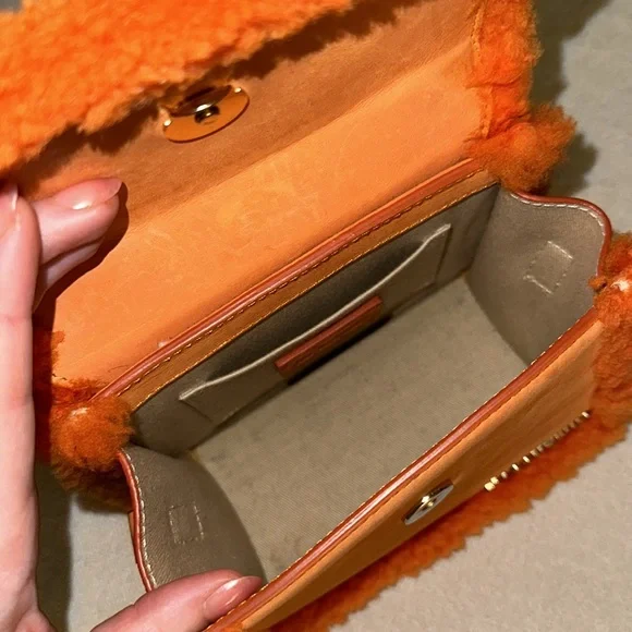 Jacquemus Orange Shearling Chiquito Moyen